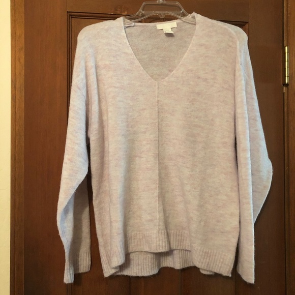 Pink V-neck sweater - Picture 1 of 2